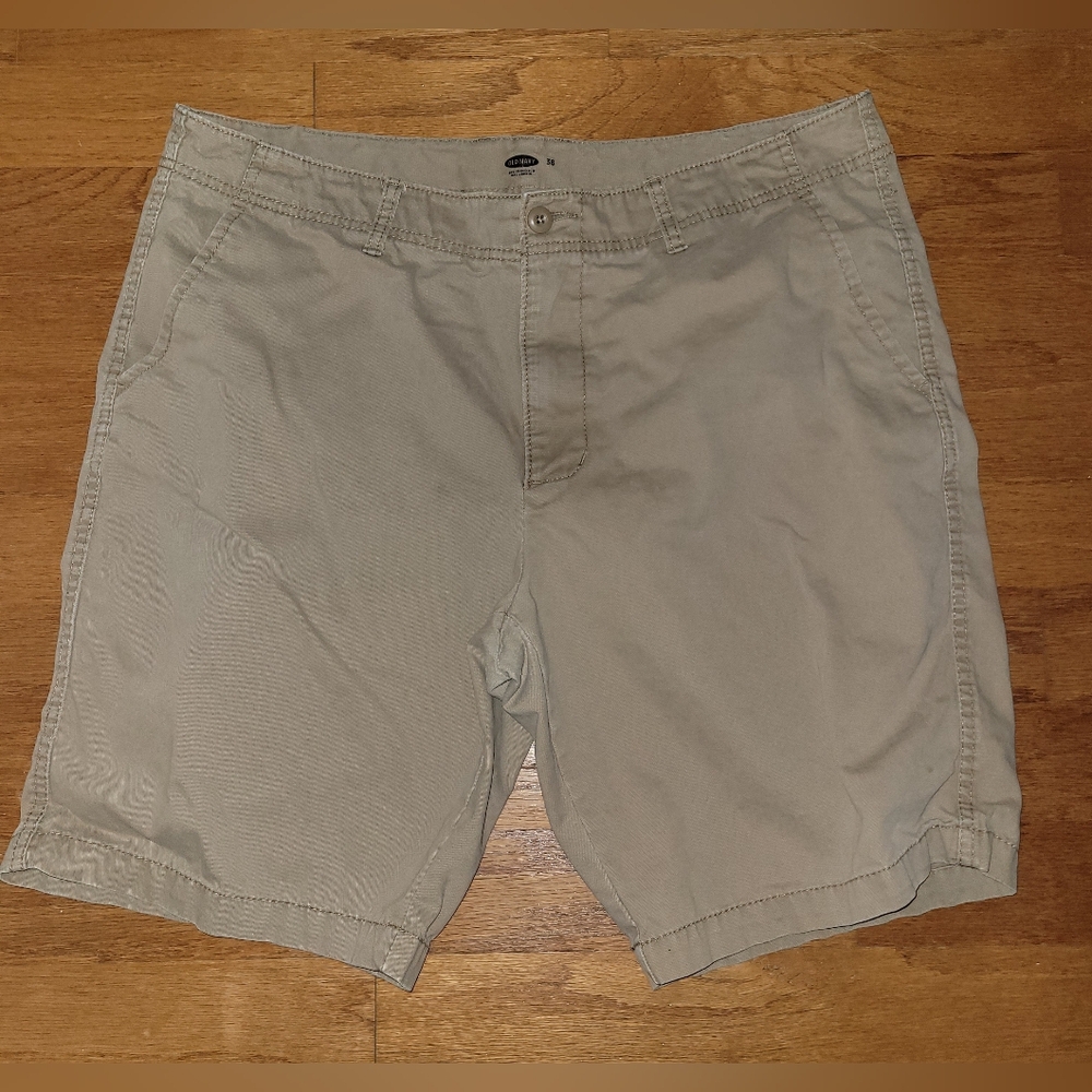 Old Navy Tan Khaki Cotton Shorts, Size 38